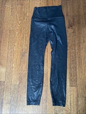 lululemon athletica Align™ High-Rise Pant 25"
Shimmer